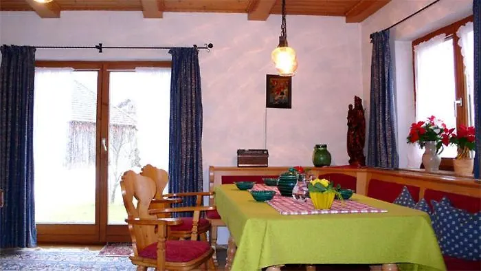 アパート Haus Luise Krün