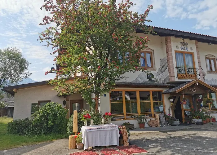 Haus Luise アパート Krün